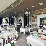 Quinta De San Amaro Rias Baixas מלון Meaño